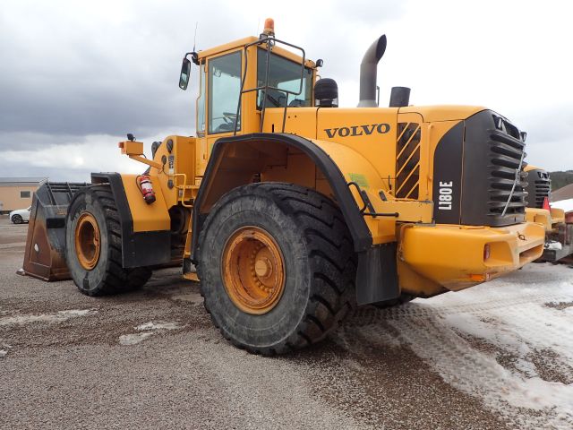 689213-4 Volvo 180E Wheel Loader 2006