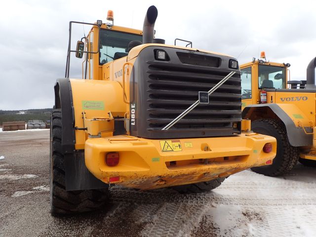 689213-5 Volvo 180E Wheel Loader 2006