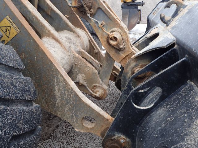 689213-10 Volvo 180E Wheel Loader 2006