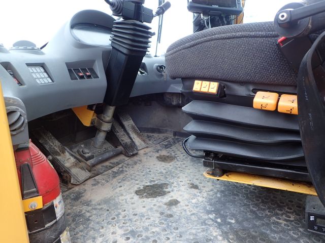 689213-20 Volvo 180E Wheel Loader 2006