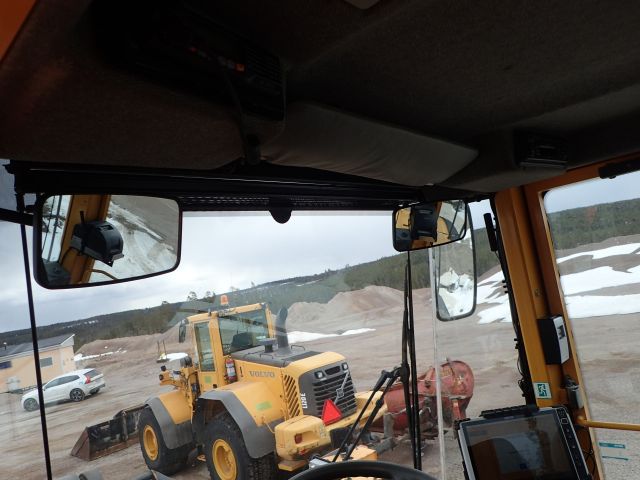 689213-30 Volvo 180E Wheel Loader 2006