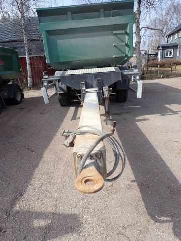 689216-4 Tipper Tridem