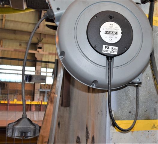 683776-2 Cable reel Zeca 7325 20 + 2m