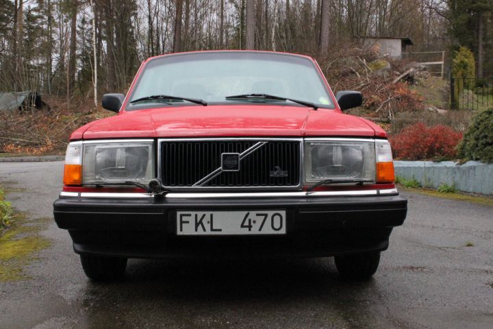 788936-4 Volvo 244GL -1991