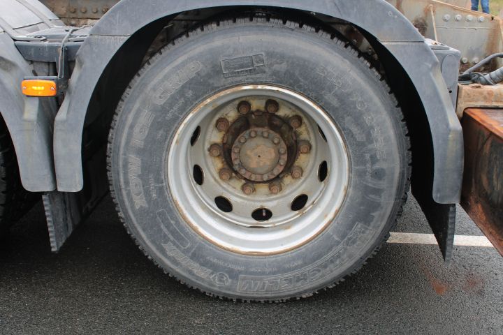 759014-12 Volvo FH12 460 Euro 3 -03 (374394km)