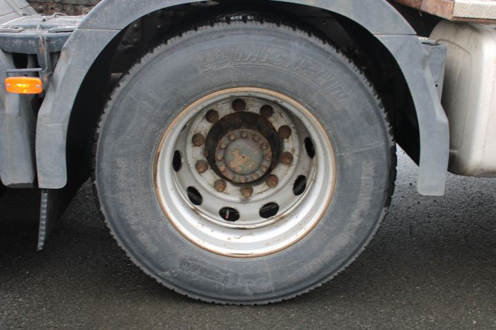 759014-14 Volvo FH12 460 Euro 3 -03 (374394km)