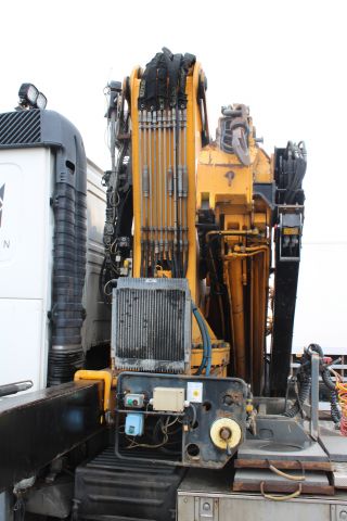 759014-24 Volvo FH12 460 Euro 3 -03 (374394km)