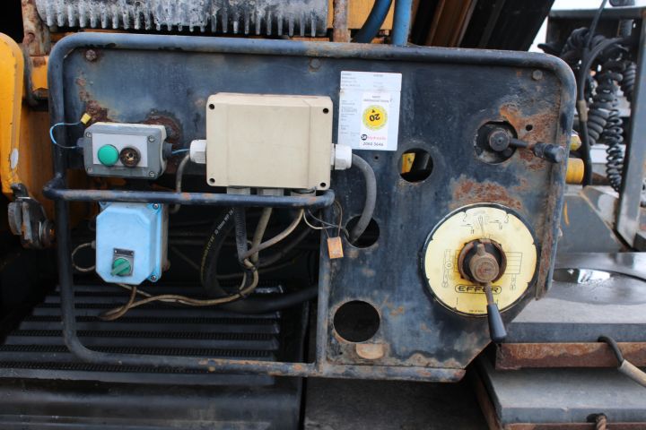 759014-25 Volvo FH12 460 Euro 3 -03 (374394km)