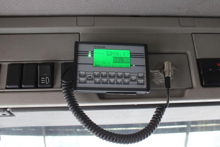 759014-34 Volvo FH12 460 Euro 3 -03 (374394km)