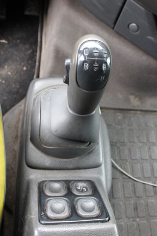 759014-41 Volvo FH12 460 Euro 3 -03 (374394km)