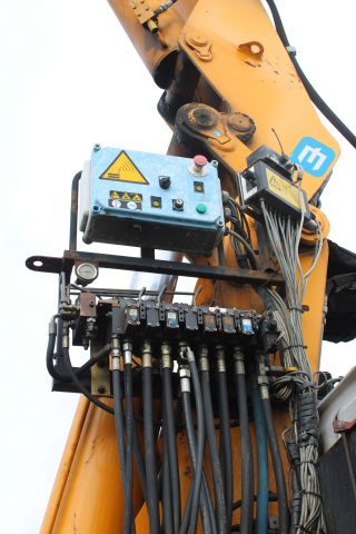 759014-47 Volvo FH12 460 Euro 3 -03 (374394km)