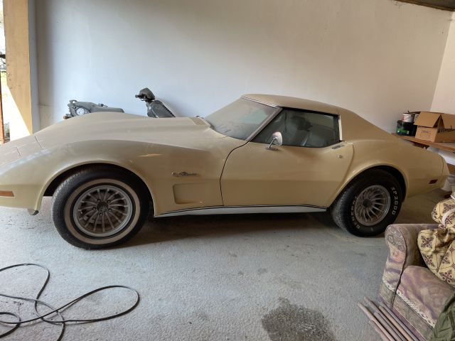 789117-3 Chevrolet Corvette Stingray C3 -1976