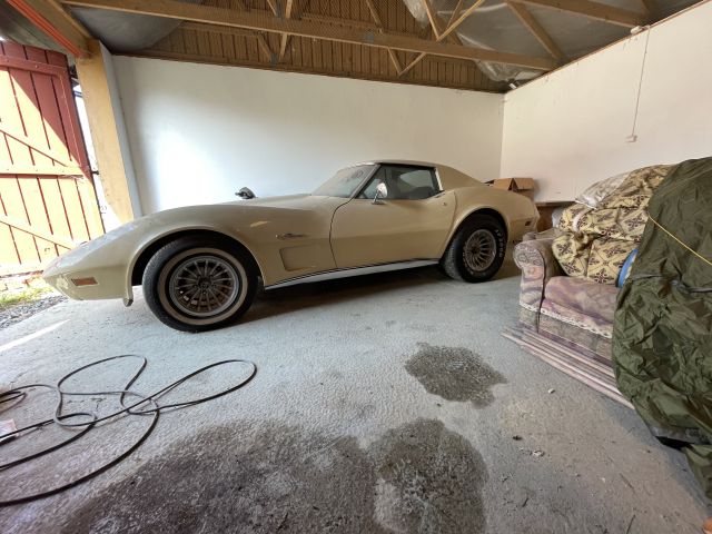 789117-4 Chevrolet Corvette Stingray C3 -1976