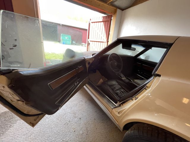 789117-7 Chevrolet Corvette Stingray C3 -1976