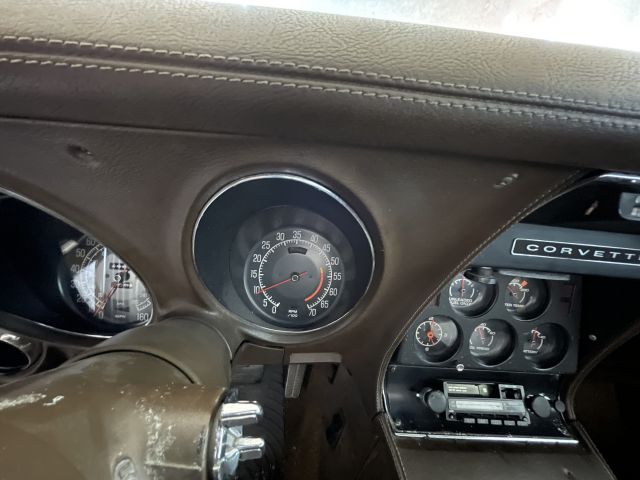 789117-13 Chevrolet Corvette Stingray C3 -1976