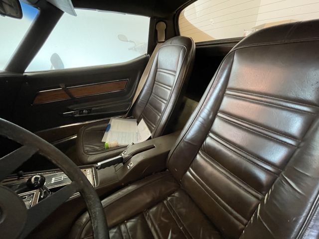 789117-15 Chevrolet Corvette Stingray C3 -1976