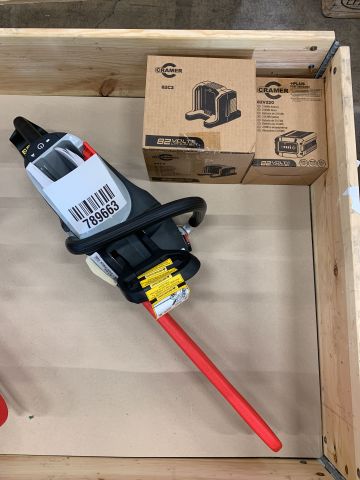 789663-2 Battery-powered chain saw Cramer 82CS25, with battery and charger