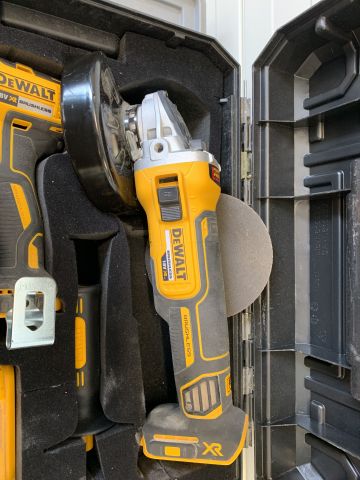 747352-6 Electric hand machines DeWalt DCG405 / DCF887