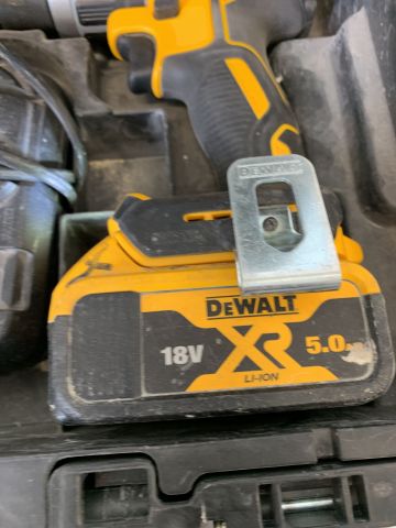 747356-7 Electric hand machines DeWalt DCD796 / DCF887