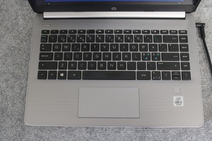 728779-4 Laptop & Docking Station - HP - 340S G7