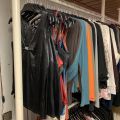 711680-6 Women's clothing store over 1000 garments Greenhouse and Capri
