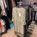 711680-8 Women's clothing store over 1000 garments Greenhouse and Capri