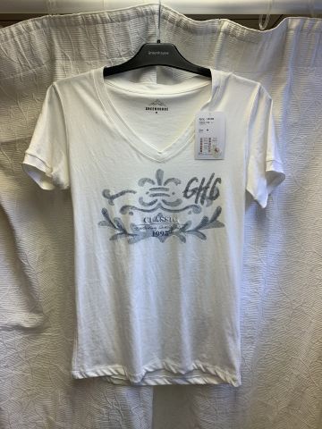 711680-30 Women's clothing store over 1000 garments Greenhouse and Capri