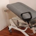 718790-4 Elektrisk gynstol med lampa m.m. Sonesta