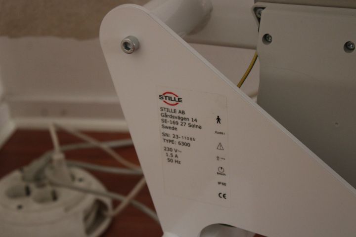 718790-10 Elektrisk gynstol med lampa m.m. Sonesta
