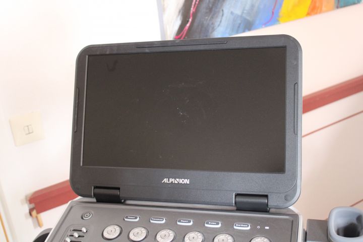 718798-5 Ultrasonic machine, Alpinion Ecube i7