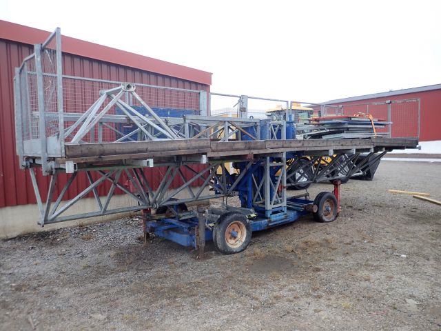 755615-1 Climbing platform Construction lift Hunnebeck MSM1000