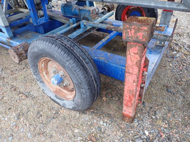 755615-3 Climbing platform Construction lift Hunnebeck MSM1000