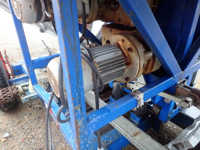 755615-10 Climbing platform Construction lift Hunnebeck MSM1000