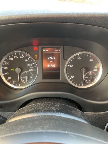 744865-32 Mercedes-Benz VIto 111d Manual, 114hp Reg.nr: YGE197 64763 km