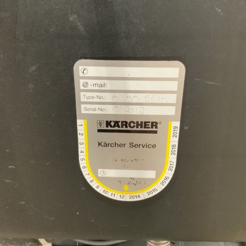 790194-7 Kombiskurmaskin Kärcher B60