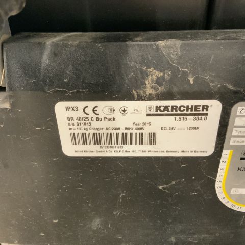 790198-5 Kombiskurmaskin Kärcher B40/25