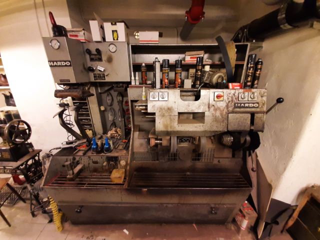 746746-1 Polishing machine with press function - Hardo, incl. Compressor & accessories