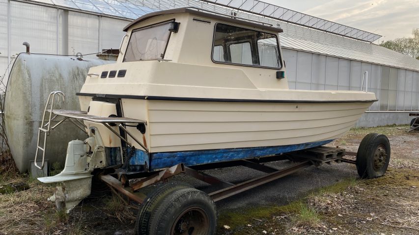 704344-5 Cabin boat - Uttern 720 - Repair object