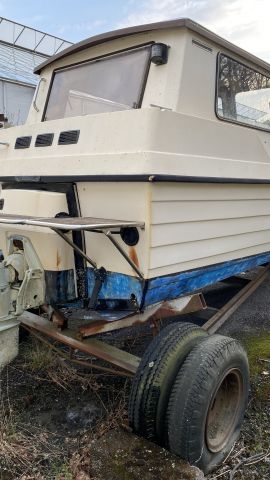 704344-6 Cabin boat - Uttern 720 - Repair object