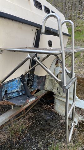 704344-27 Cabin boat - Uttern 720 - Repair object