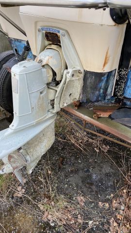 704344-29 Cabin boat - Uttern 720 - Repair object