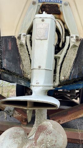 704344-33 Cabin boat - Uttern 720 - Repair object