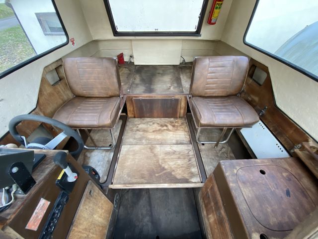 704344-46 Cabin boat - Uttern 720 - Repair object