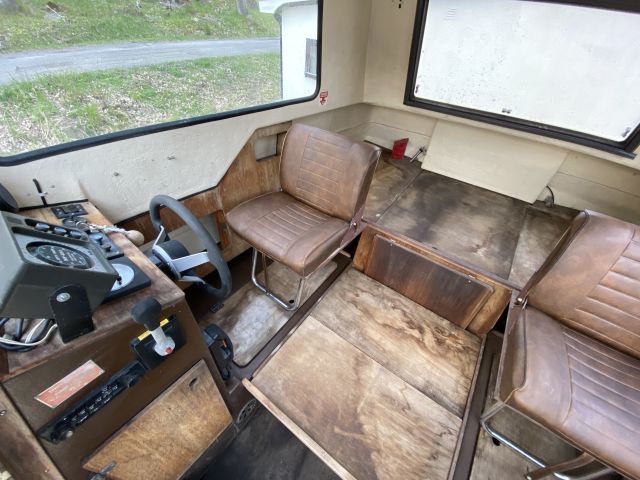 704344-47 Cabin boat - Uttern 720 - Repair object