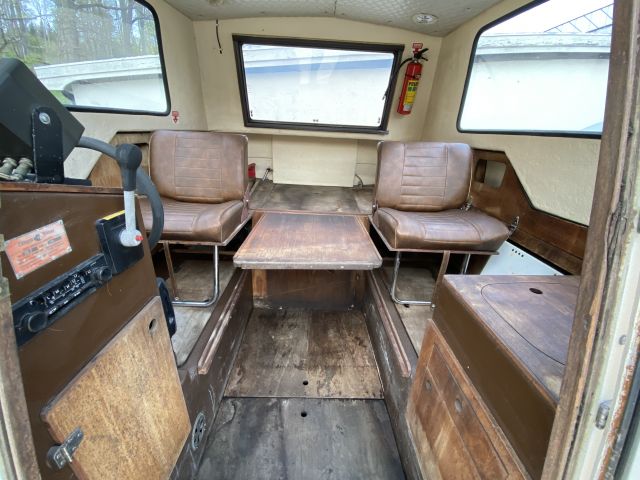 704344-49 Cabin boat - Uttern 720 - Repair object