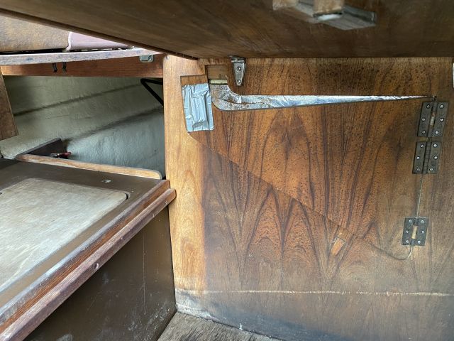 704344-50 Cabin boat - Uttern 720 - Repair object