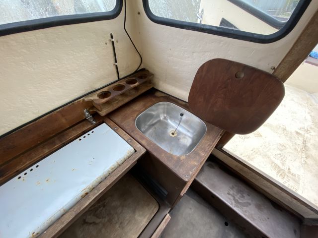 704344-71 Cabin boat - Uttern 720 - Repair object