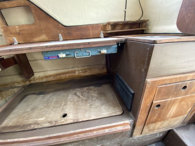 704344-72 Cabin boat - Uttern 720 - Repair object