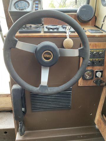 704344-81 Cabin boat - Uttern 720 - Repair object