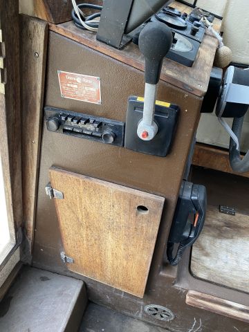 704344-88 Cabin boat - Uttern 720 - Repair object